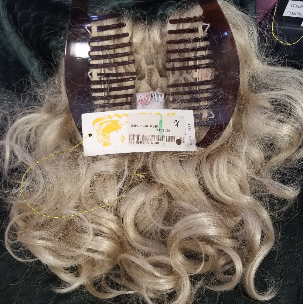 Henry Margo banana extension clips